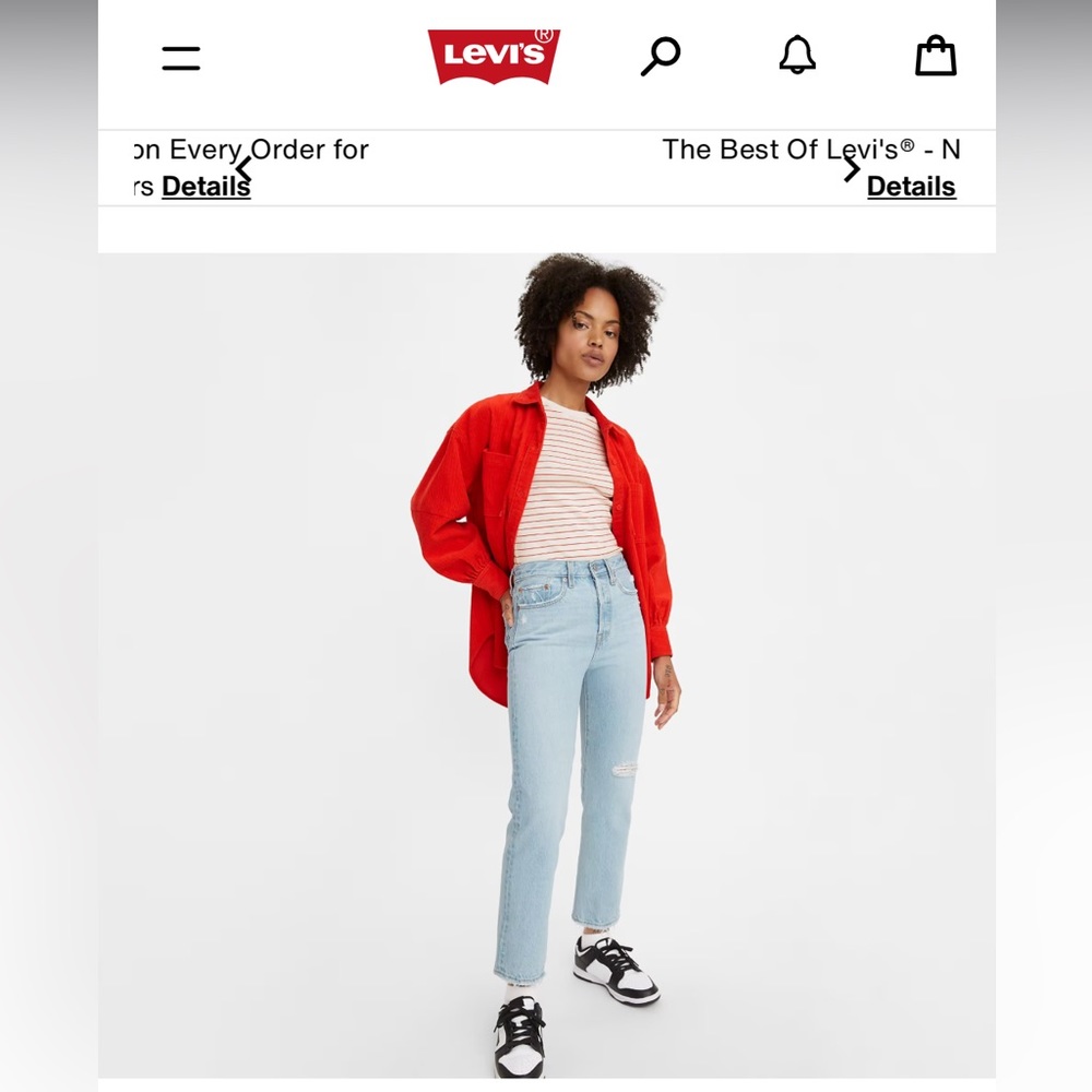 Levi’s Wedgie Straight Fit Women’s Jeans- Light Wash